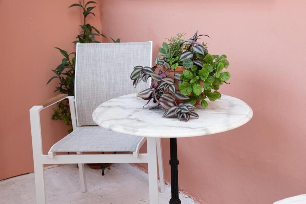 Lola's Sweet - Corfu Town Apartment
