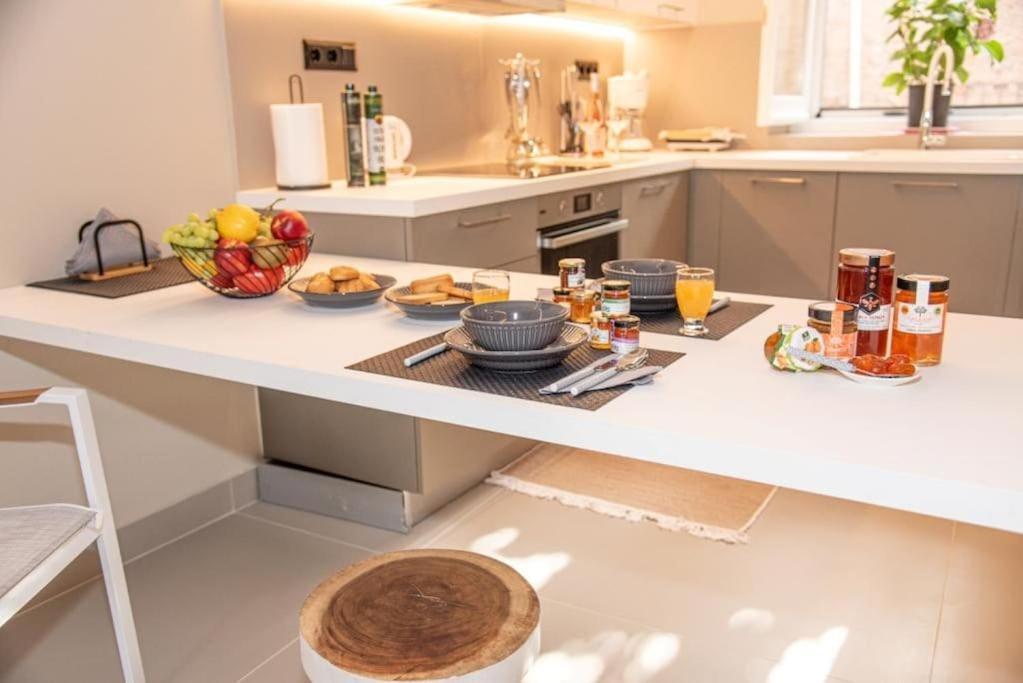 Lola's Sweet - Corfu Town Apartment *